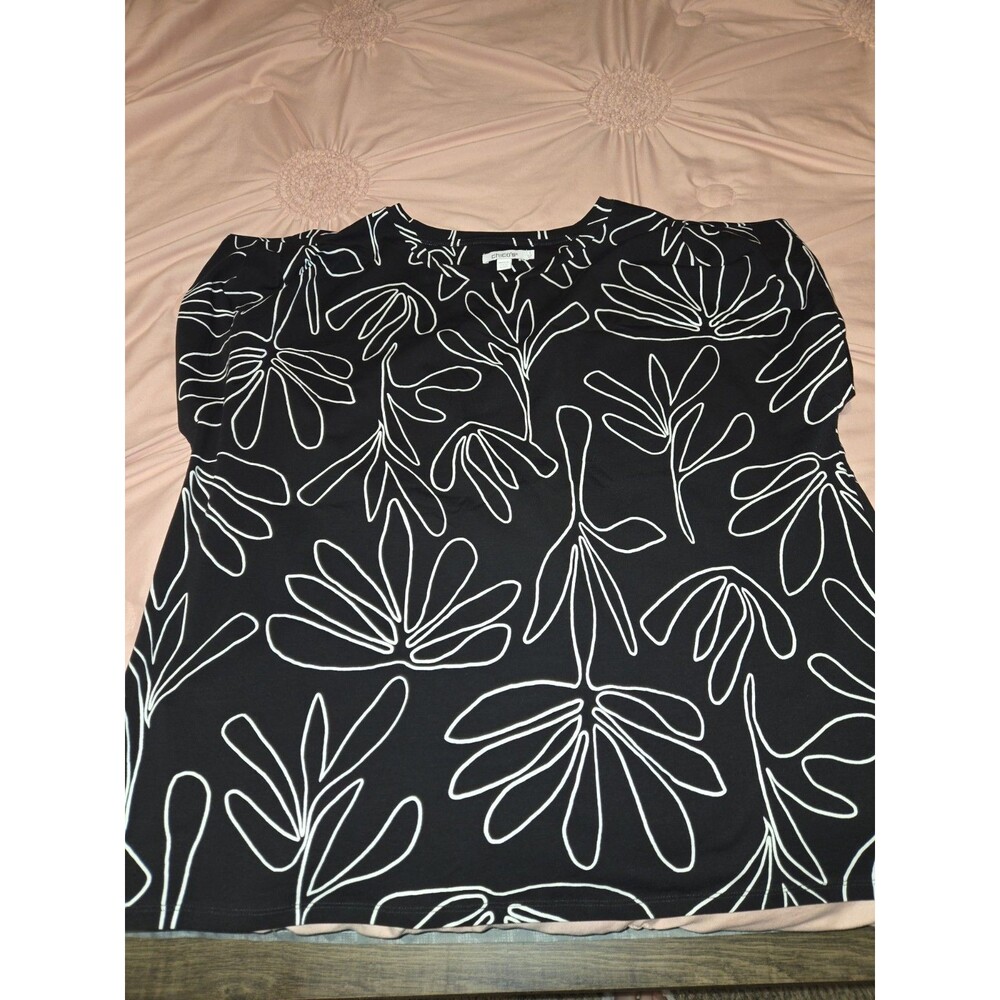 Chico's Black White Geometric Knit Short Sleeve Round Neck Blouse Size 3 US XL